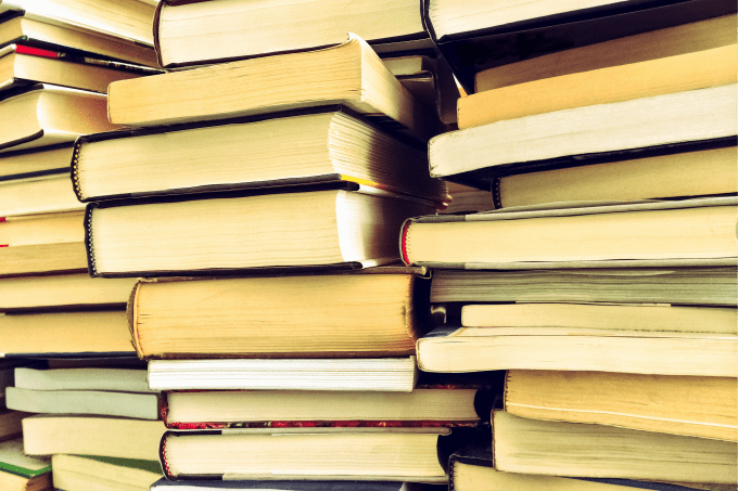 Publicação de livro com citações falsas expõe mercado que valoriza mais o prestígio do que rigor científico