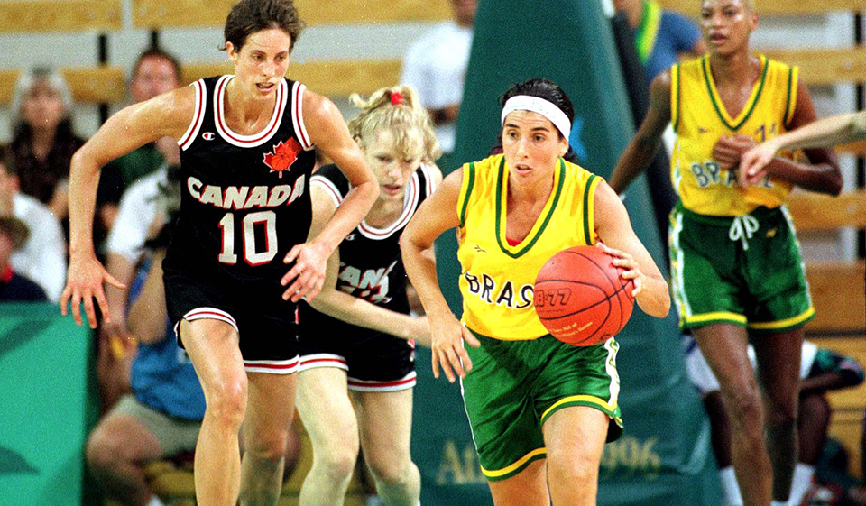 Praticar esportes é bom para a carreira das mulheres