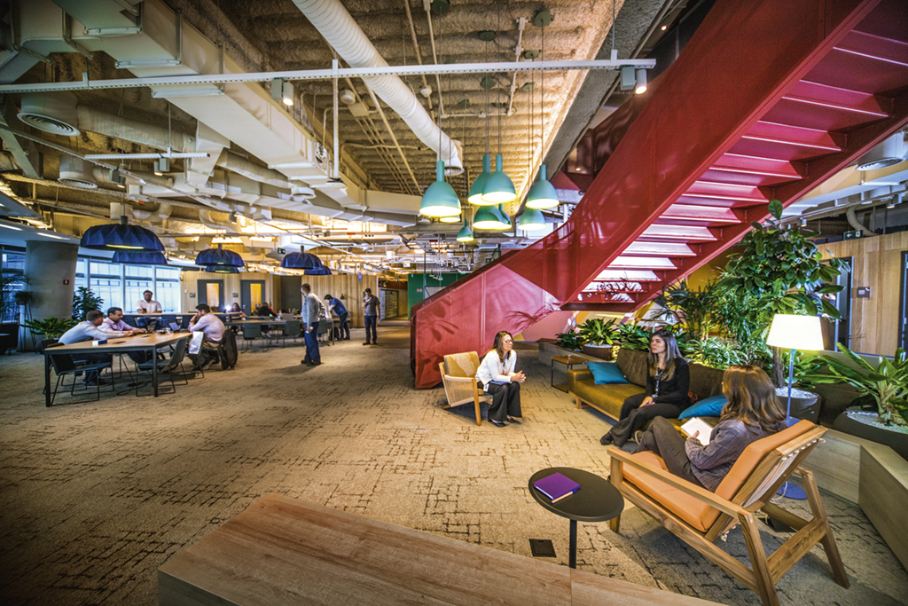 Com pegada tropical, Microsoft inaugura escritório em SP; veja fotos