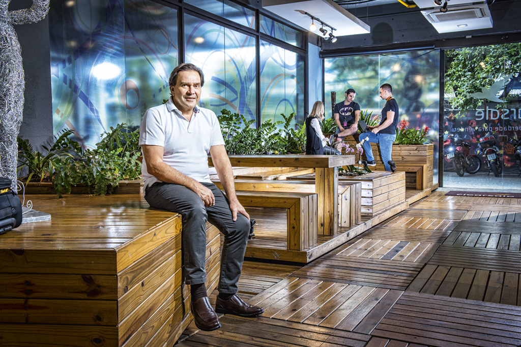 Para estas empresas, seus projetos pessoais valem na hora de promover