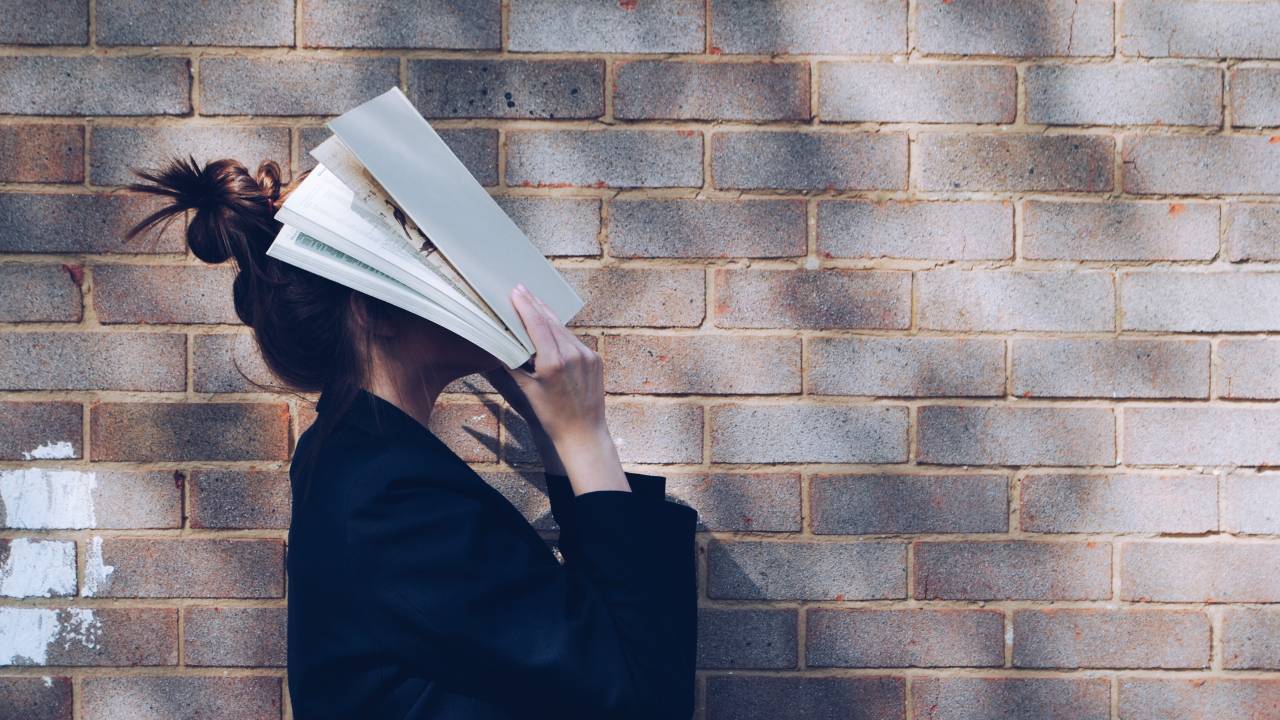 livro jovem triste