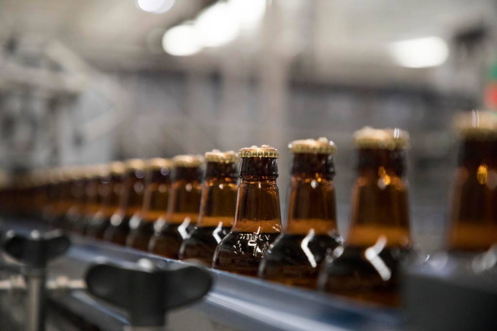 Ambev abre 140 vagas de estágio em 17 estados brasileiros