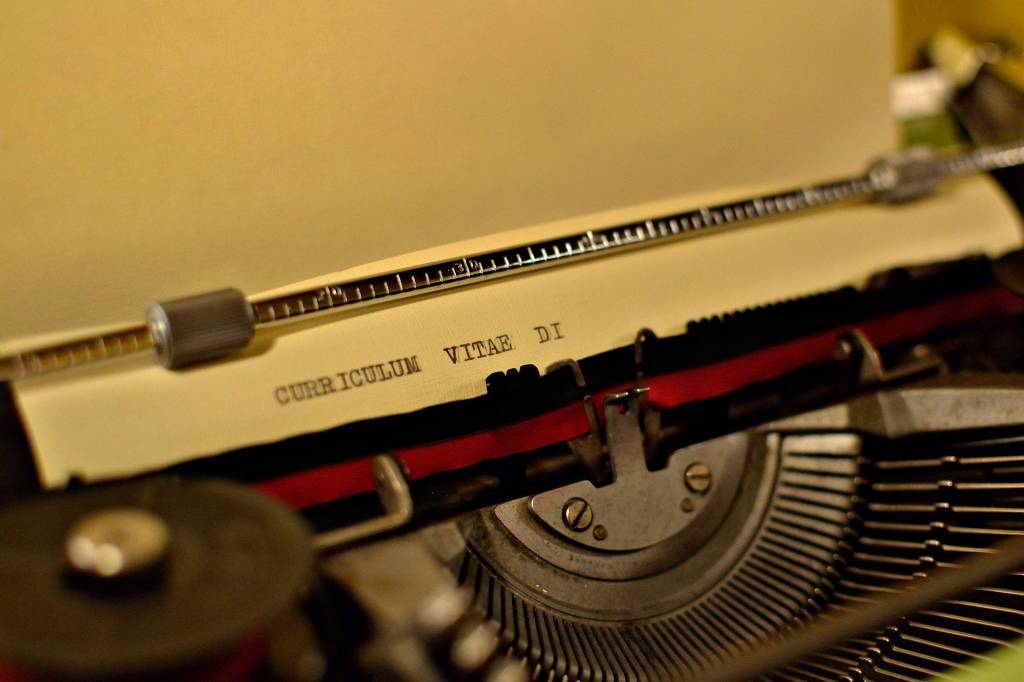 Pesquisa revela má estratégia no currículo da maioria dos candidatos