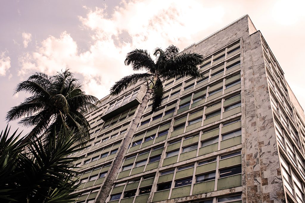 Como o IRB Brasil pretende recuperar a confiança do investidor