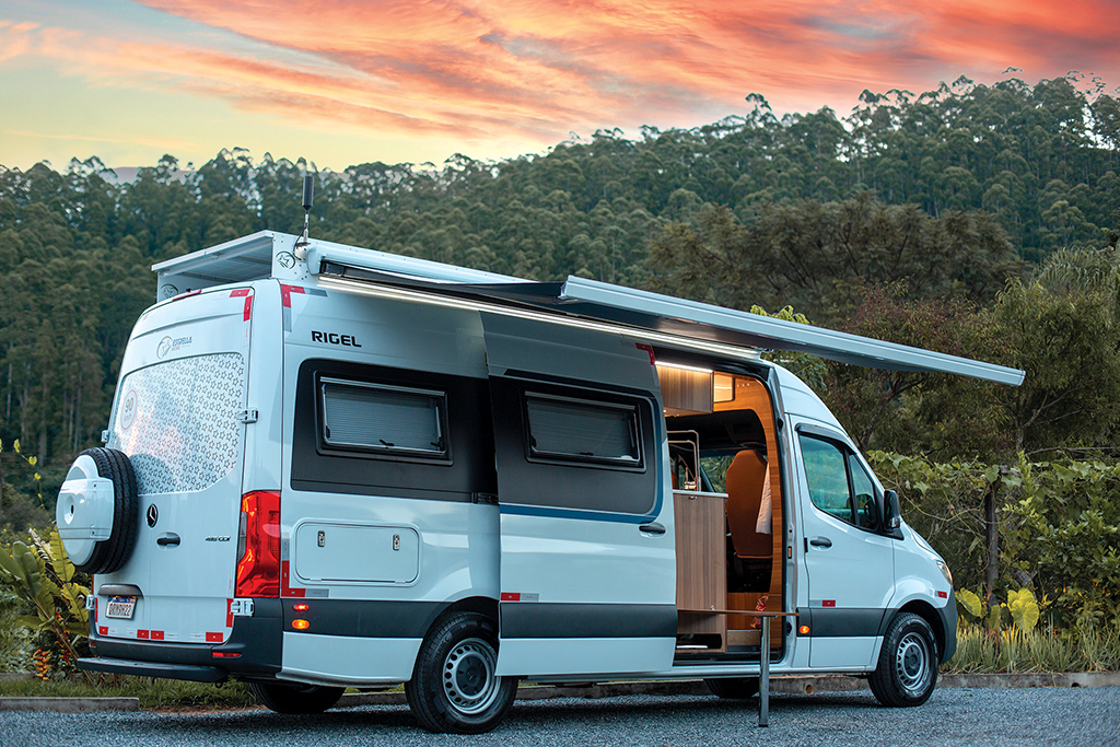 Conheça a Estrella Mobil, que monta motorhomes de luxo