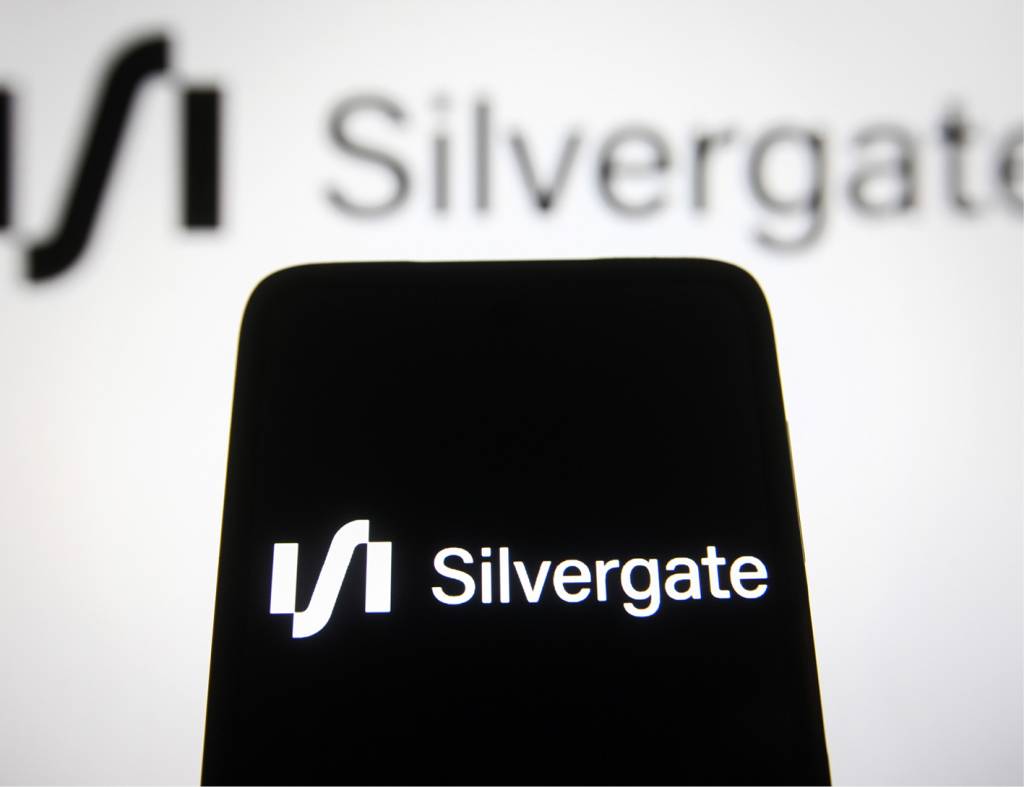 Efeito FTX: corrida por saques tira US$ 8,1 bi em criptos do Silvergate, e ele cai 40% na bolsa