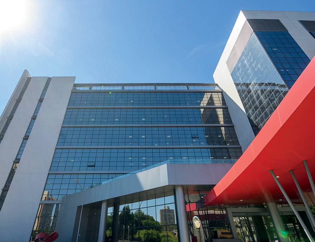 Vale a pena comprar ações da Renner (LREN3)?