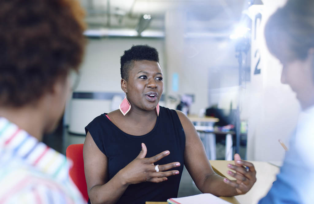 Como cultivar um ambiente de trabalho antirracista