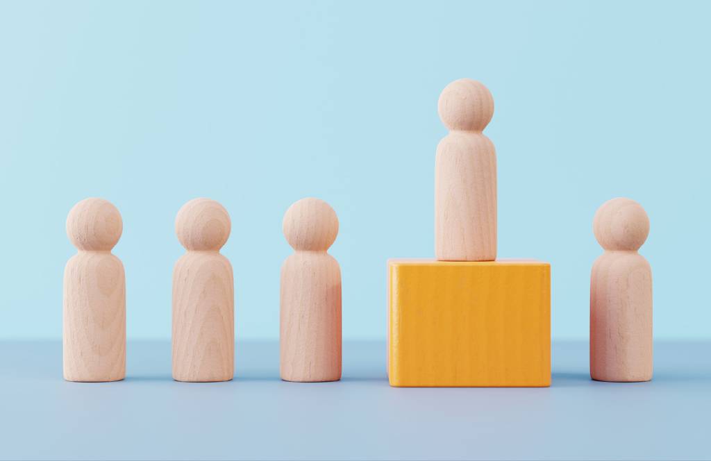 Como lidar com as finanças (e o psicológico) sendo o primeiro a ascender na família