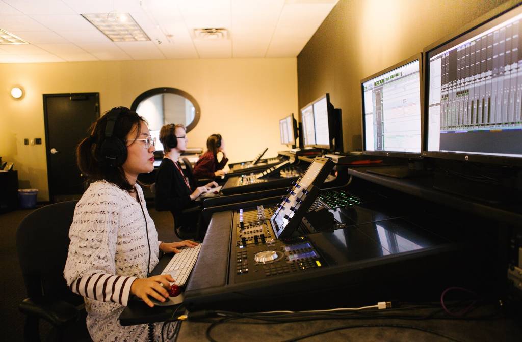 Quer trabalhar em Hollywood? Conheça a universidade com 18 indicações ao Oscar