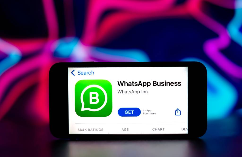WhatsApp Business cresce no Brasil com 70% das empresas usando para vendas, aponta estudo