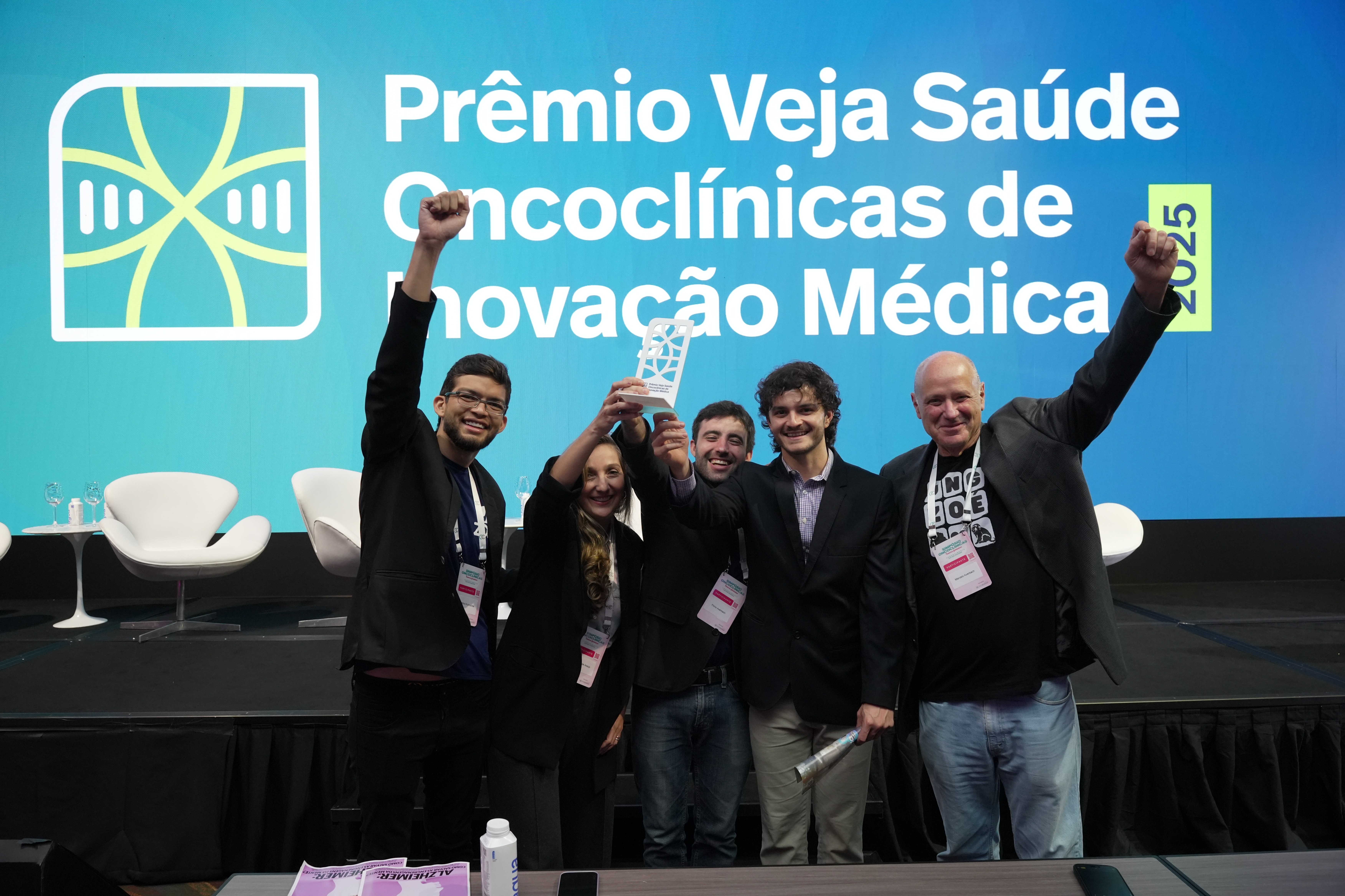 Parceria Veja Saúde e Oncoclínicas premia trabalhos de inovação médica